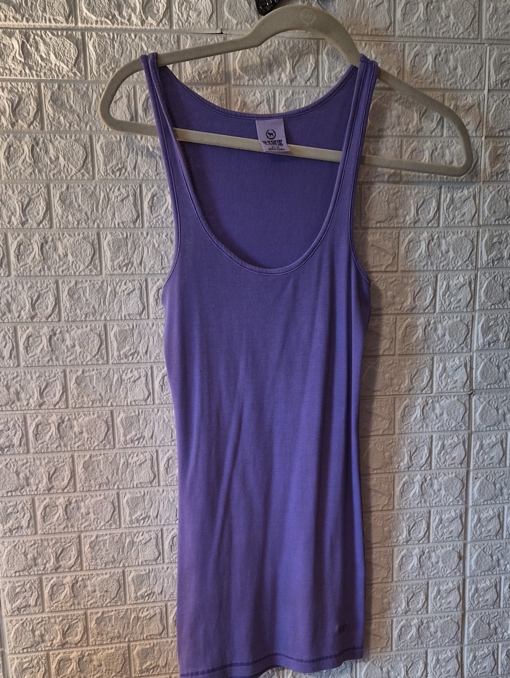 PINK Victoria's Secret Lavender Scoop Neck Tank
